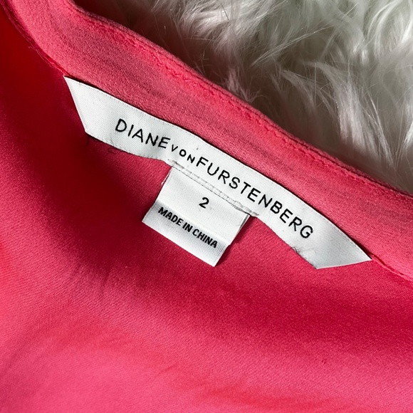 100% Silk [DVF] Coral Pink Chiffon < Fleurette > Bat Wing Cocktail Dress | 2 - Picture 5 of 15